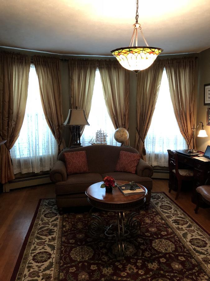 Penley House Bed & Breakfast 오번 외부 사진